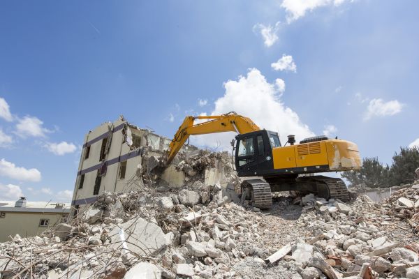 Building Demolition Service in Moses Lake