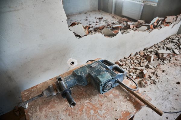 Office Demolition in Moses Lake